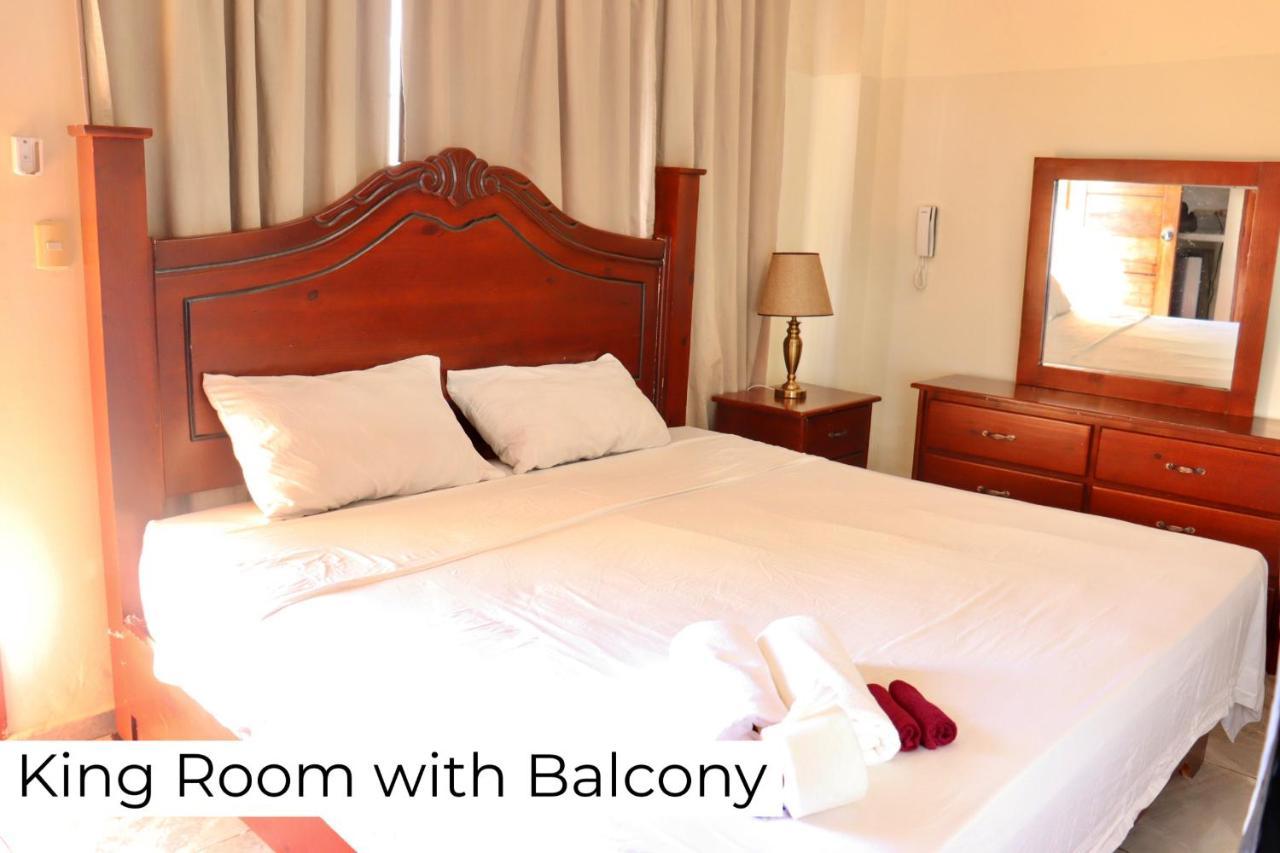 Hotel Enrique II Zona Colonial Vista Al Malecon ซานโตโดมิงโก ภายนอก รูปภาพ