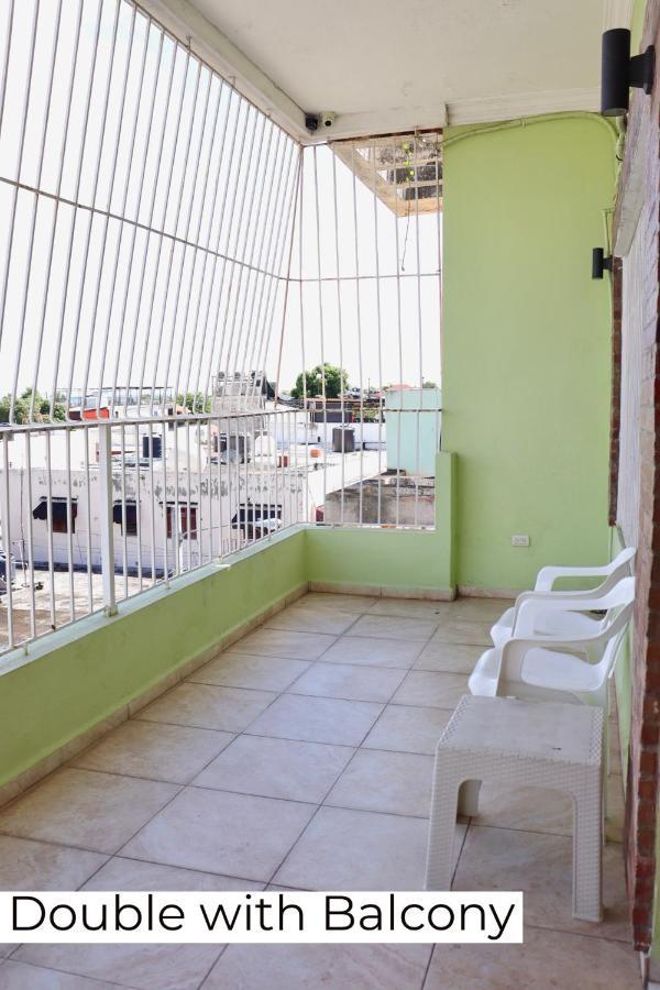 Hotel Enrique II Zona Colonial Vista Al Malecon ซานโตโดมิงโก ภายนอก รูปภาพ