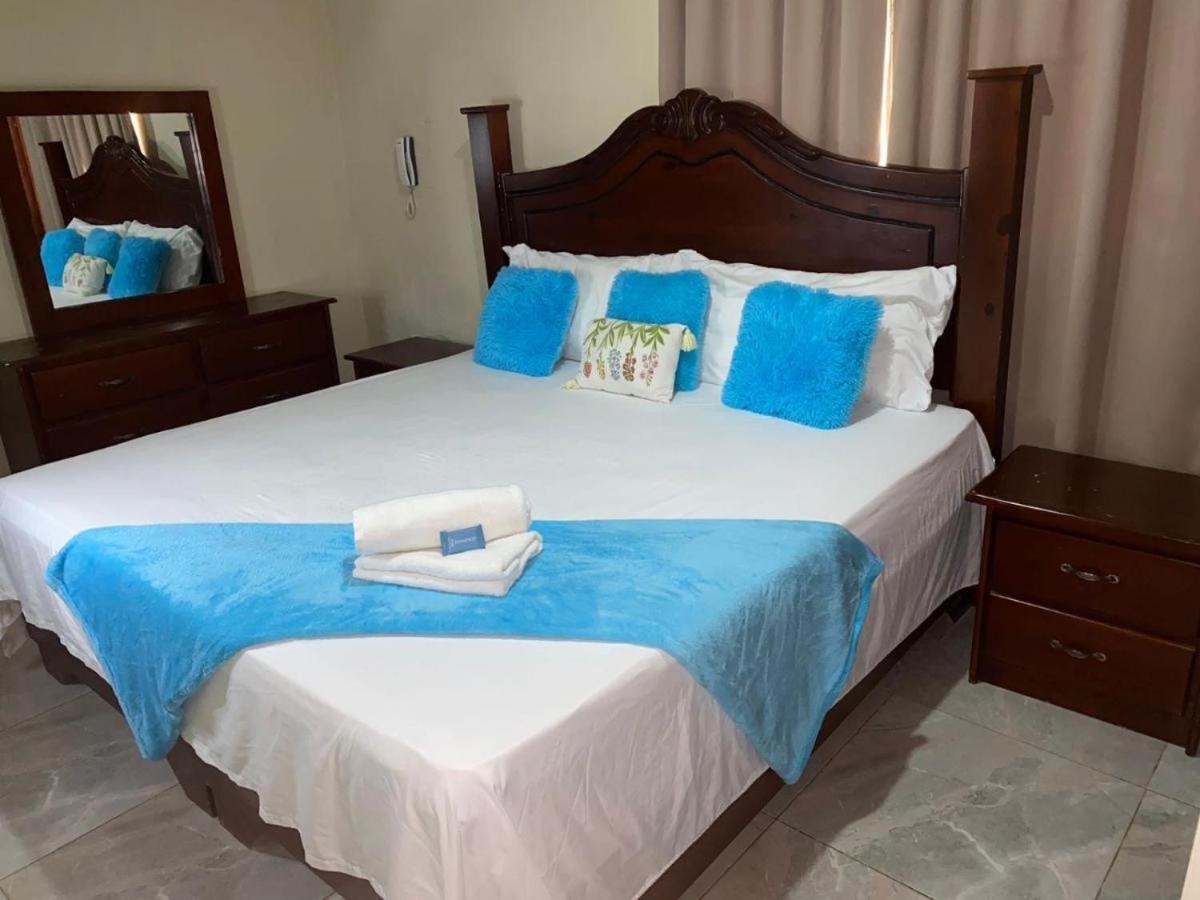 Hotel Enrique II Zona Colonial Vista Al Malecon ซานโตโดมิงโก ภายนอก รูปภาพ