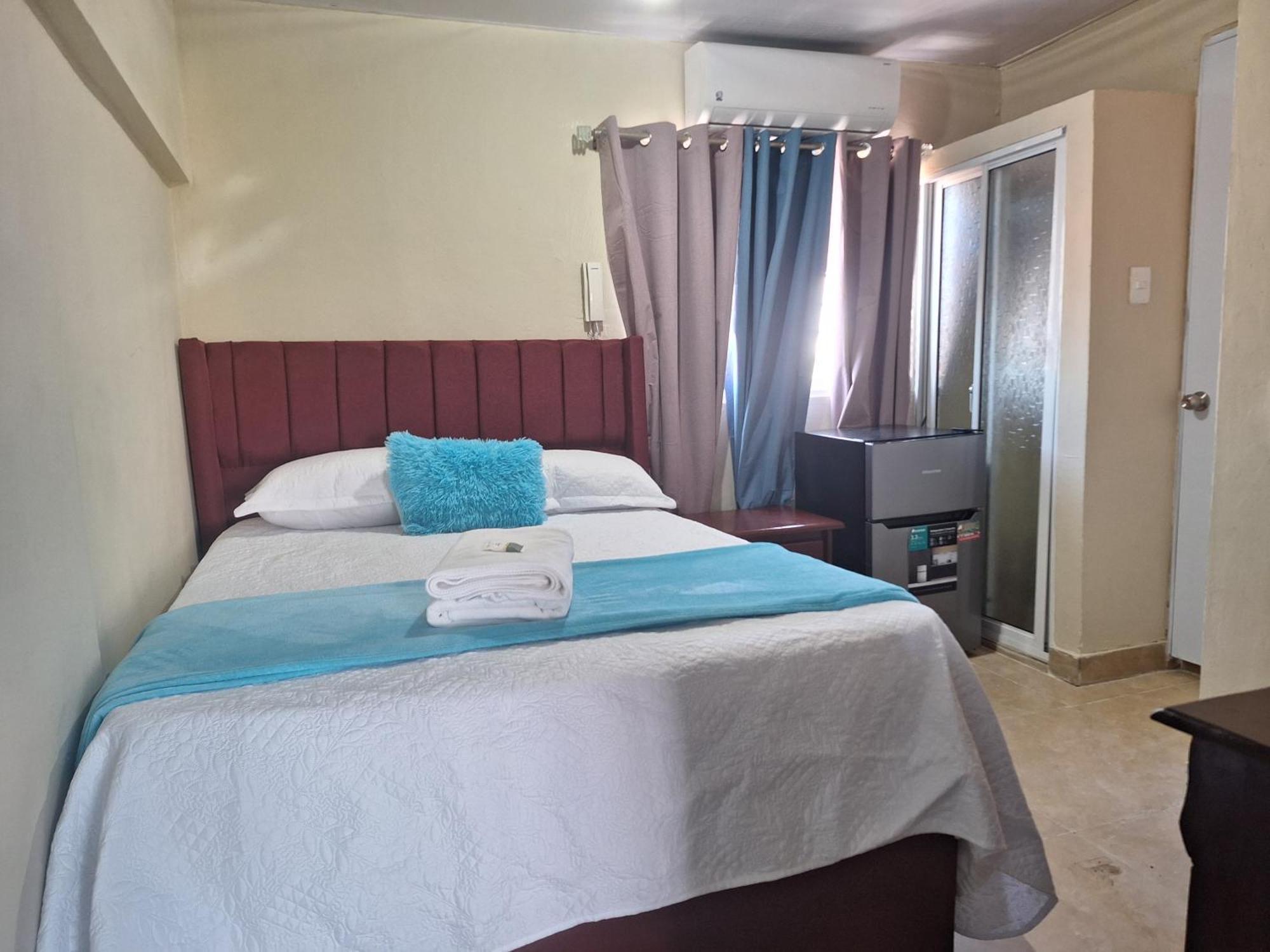 Hotel Enrique II Zona Colonial Vista Al Malecon ซานโตโดมิงโก ภายนอก รูปภาพ